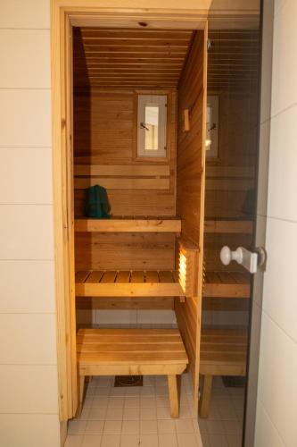 Sauna, The Polar Roost in Ahkiomaa