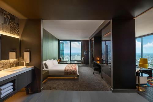 room detail thumbnail 1