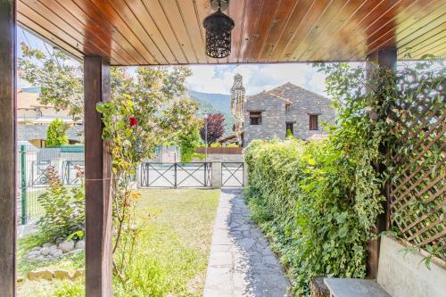 Mountain Escape for Families & Friends in Pyrenees gîte à louer Fablo