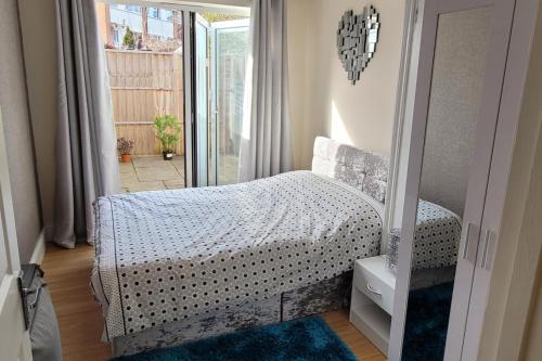 Apartment - Sleeps 2 - Parking - Wi-Fi, Reading (foto 3)