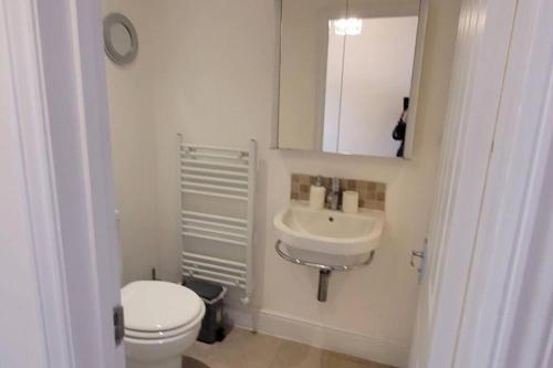 Apartment - Sleeps 2 - Parking - Wi-Fi, Reading (foto 6)