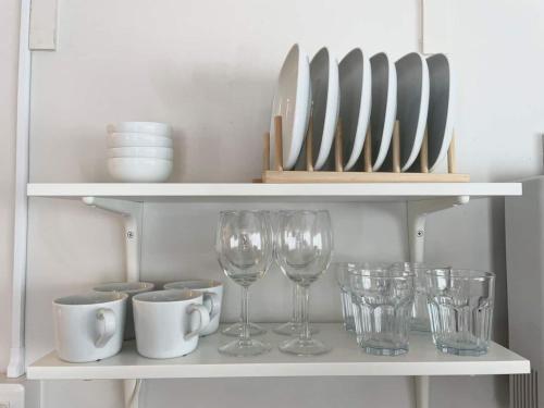 5min Noe-Uchindai Sta, 1min 711, WiFi, 50' TV