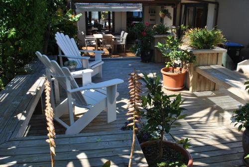 บริการและสิ่งอำนวยความสะดวก, Terry and Cindy's Bed and Breakfast in โอราไก