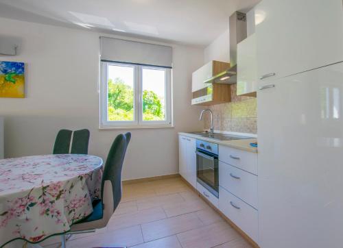 virtuve, House Bribirska vila in Barci