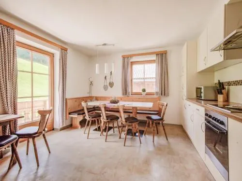 Apartment in Hainzenberg near Ski Lift in Hainzenberg, Österreich