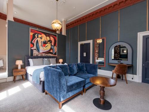 Pass the Keys Large Stylish room in the Heart of Bath, Bath (photo 6)