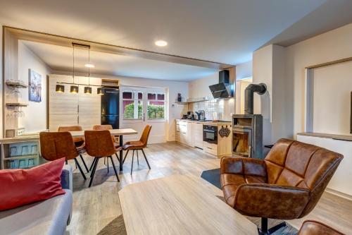 Dünenhäuser Ückeritz UnserUsedomDe FeWo ca75qm mit privater Sauna und Kamin Parkplatz direkt am Strand 10I1