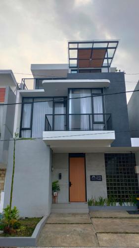 Villa Exotic 02 Batu, Batu