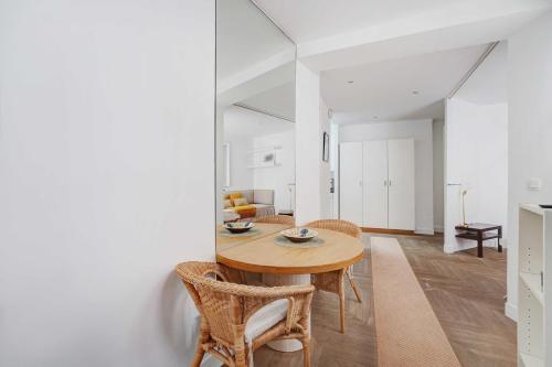 Bright apartment -1BR-2P- Jardin du Luxembourg - image 3