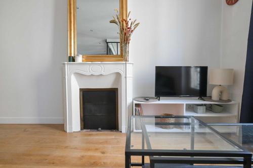 Charming apartment - 2BR-4P- Canal Saint-Martin, Paryż