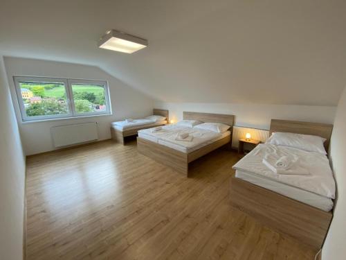 Ubytování mezi Krušnými a Doupovskými horami (Ubytovani mezi Krusnymi a Doupovskymi horami) in 帕斯達