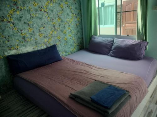 迦南家庭旅馆招待所 (Canaan Guesthouse and Homestay) in 北碧府