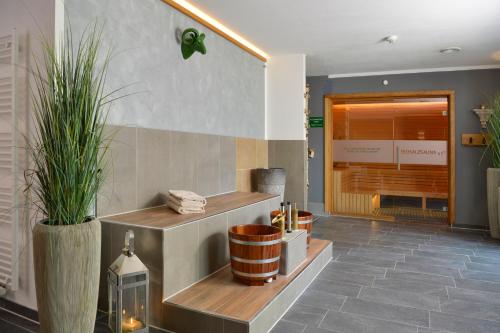 Landhotel Schnuck in ชเนเฟอร์ดินเกน