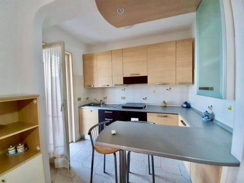 virtuve, Alba sul Mare Apartments in Ali Terme