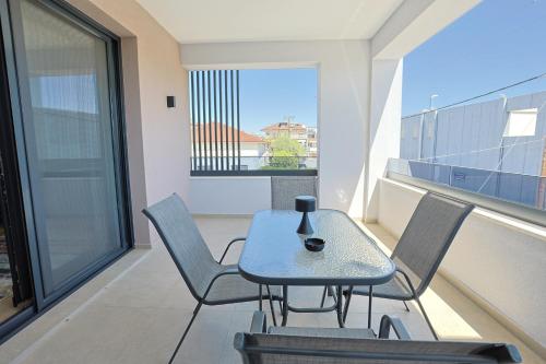 Isol Rooms A1 - Ρητίνη