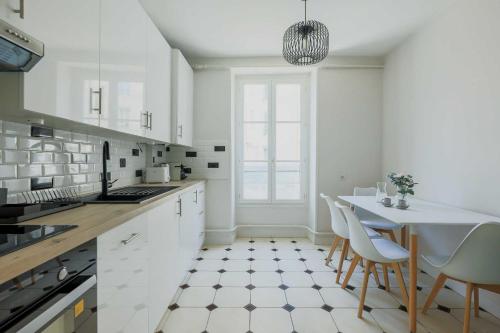 Modern Apartment - 2BR- 4P - Champ-de-Mars - main image