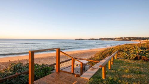 Instalaciones, Surfers Corner on Wamberal Beach in Terrigal