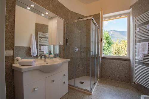 Banyo, Cascina Ca' Bark in Iseo