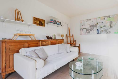 Modern apartment -1BR-3P- Trocadero, Paříž