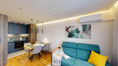 Stylish Sofia Getaway 1BDR near Mall Sofia and metro station, Sofia (photo 9)