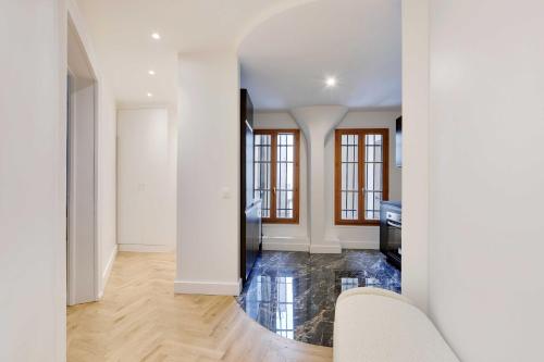 Harmonious 2BDR - 4P apartment - Champs Elysees - image 3