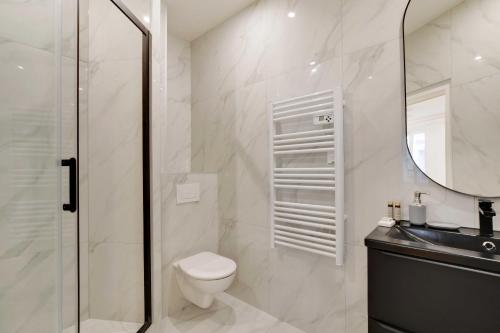 Harmonious 2BDR - 4P apartment - Champs Elysees - image 2