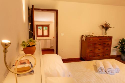 5 bedrooms, 7 beds