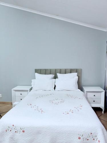 デルマス Country Farm House 4つ星 ゲストハウス 客室