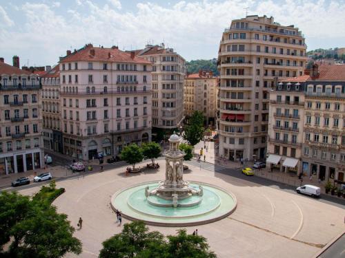 Mercure Lyon Centre Beaux-Arts, Лион (фото 5)