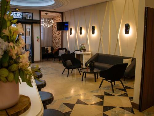Bar/lounge, Mercure Lyon Centre Beaux Arts Hotel near Basilique Notre Dame de Fourviere