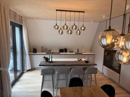 Kitchen, Chalet NATURTRAUM in Runkel