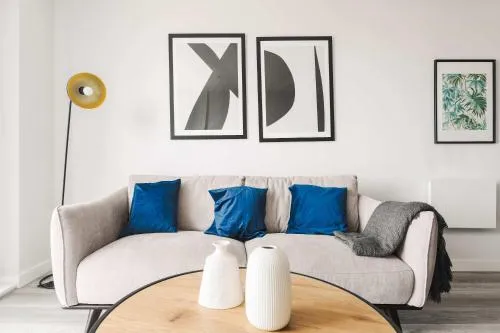 Chic 2 Bed Flat in Central Birmingham photo 2