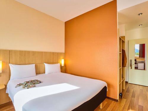 Double room, mountain view