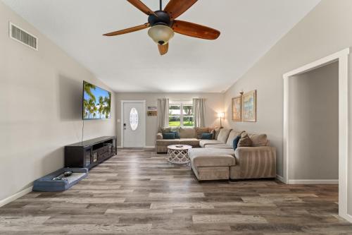 Stuart Ranch Private Getaway in Port Salerno