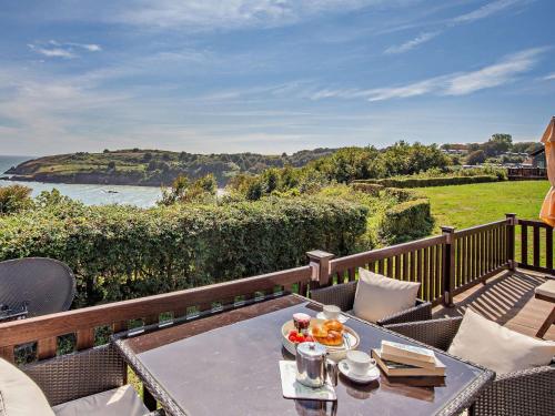 3 Bed in Brixham BX012 gîte à louer Saint Marys Bay