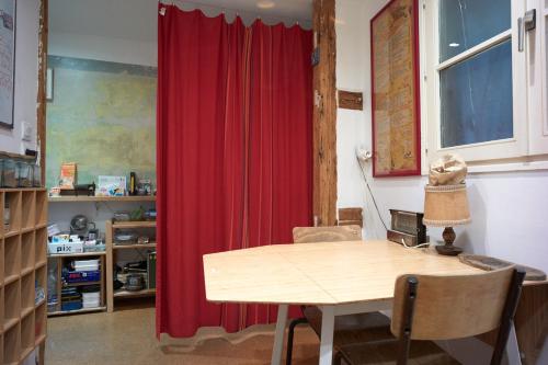 Chambre privée pour routard dans un appartement partagé, Strasbourg (photo 9)