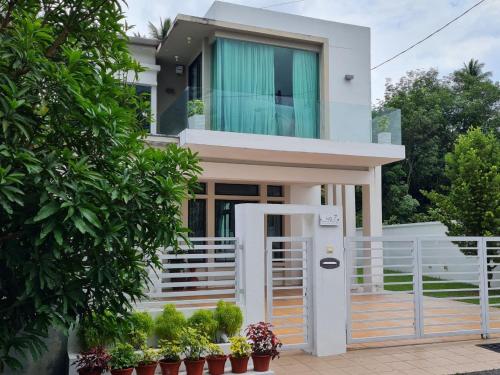 Asimmy Homestay Semi-D with 4 rooms in Sungai Jawi