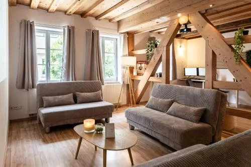 Holiday&Stay Apartment Big Blue Beamer 10 Personen in Blaubeuren, Deutschland