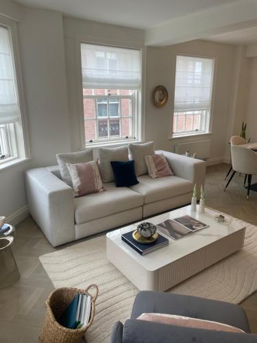 Hyde Park Gate Hotel – London