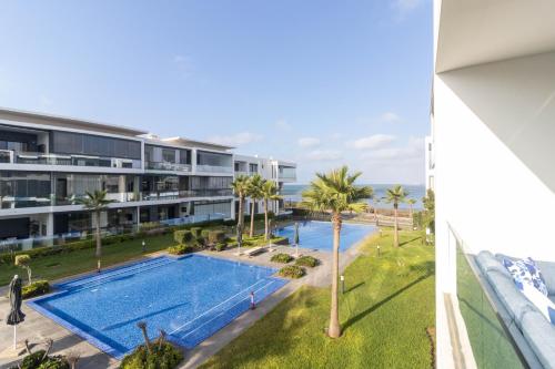 Beachfront gem with pool gym