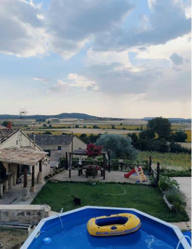Skats, Casa Rural La Charolesa in Berlanga Deduero