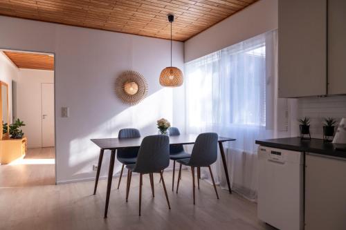 virtuve, Newly renovated house for 6 People in Pietarsaari