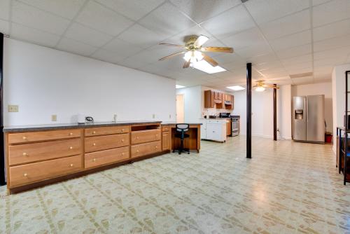 Near Trails and Live Music Cozy Atlanta Apt! in South Fulton
