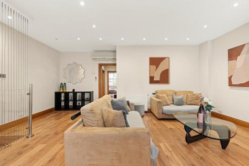 The Ashburn Retreat - The Duke Collection, Londýn (fotografie 10)