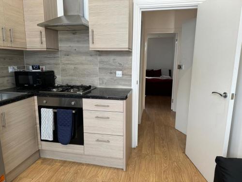 Springfield - The Count - Close to City London