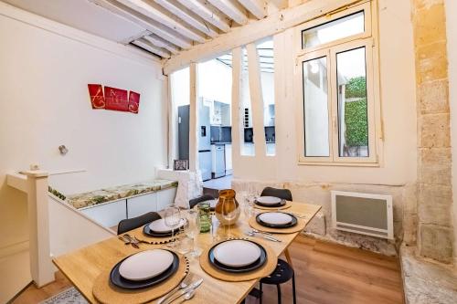 6 Guests Flat in heart of Paris - Pompidou, Paris (photo 9)