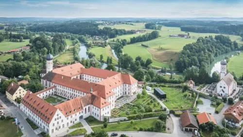Hotel Josef im Kloster Beuerberg in Eurasburg, Deutschland