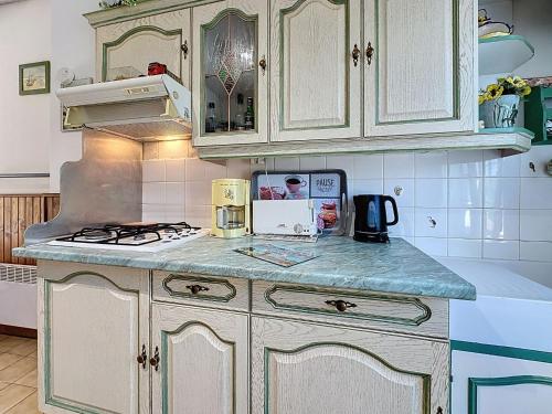 Holiday Home Terre Océane by Interhome (Holiday Home Terre Oceane by Interhome) in Saint Michel Chef Chef