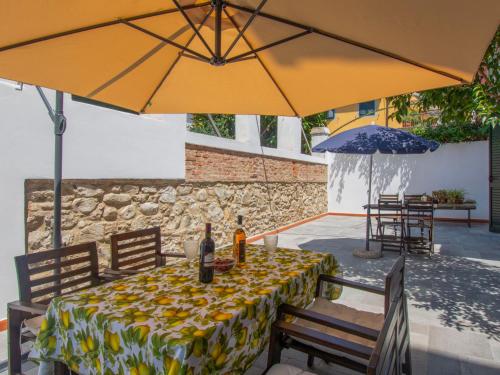 Apartment Deva by Interhome in 蒙泰卡蒂尼泰爾梅