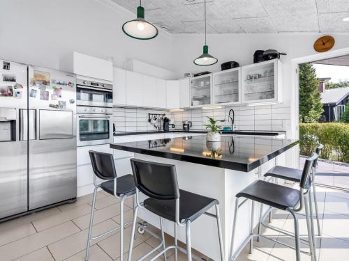 Holiday Home Jonce - 800m from the sea by Interhome in Ebeltoft